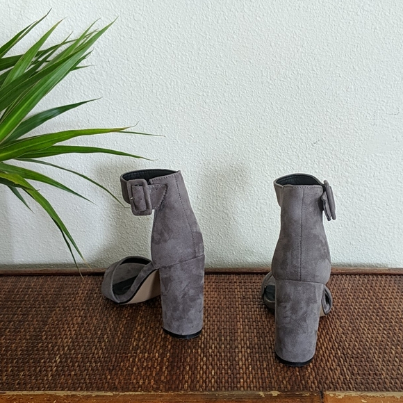 J. Adams Wide Ankle Strap Block Heel - Picture 2 of 3